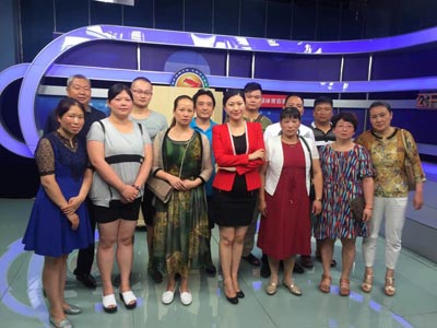 淮安彩民直击7位数现场 感受体彩公正开奖.jpg