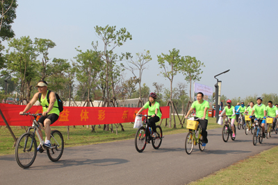 1474854346694366.jpg 镇江句容体彩全程助力“2016年世界无车日骑行体验赤山湿地活动” (5).jpg