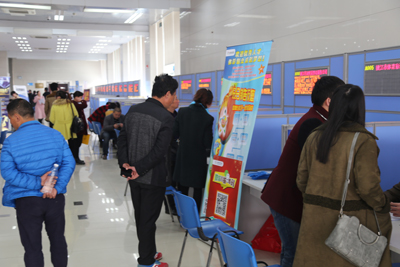 1、“春风送岗位，三八架金桥” 镇江体彩招募优秀女业主照片.jpg