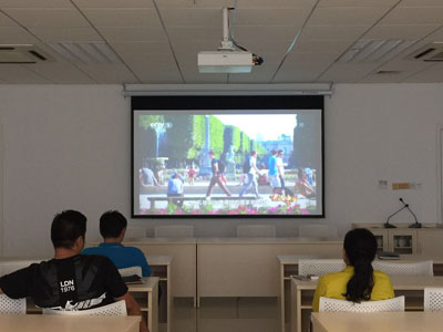 1503555992466255.jpg 市体彩中心党支部组织党员观看《法治中国》政论片.jpg