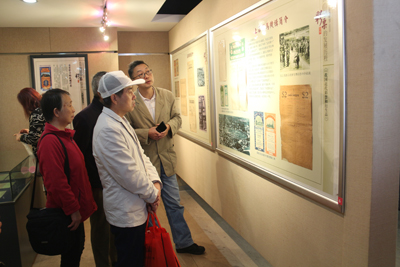 1508486050463914.jpg 参观江苏五环博物馆1.jpg