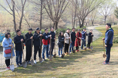 1520909132729222.jpg 留住绿水青山,南京体彩义务植树为博爱之都添彩抹绿2.jpg