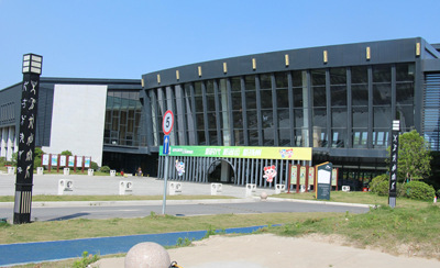 1525399038299889.jpg 体彩公益金援建省运会运动场馆—扬州市游泳健身中心4.jpg