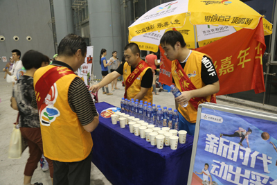 1534832922434003.jpg 3、舞出精彩 镇江体彩助力“我要上省运”广场舞决赛 照片.jpg