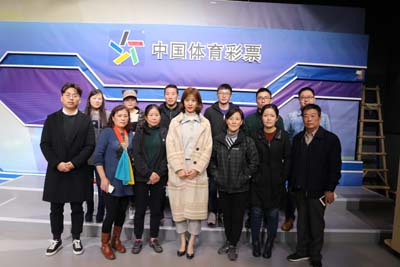 幸福欢乐多 南京零距离观摩团感受体彩“7位数”魅力开奖.jpg