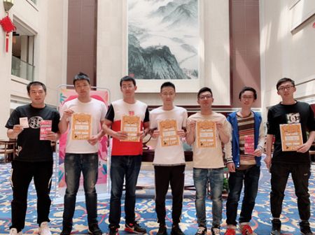 1558491065903316.jpg 南京体彩爱心工作室开展全城招募志愿者活动5_副本.jpg