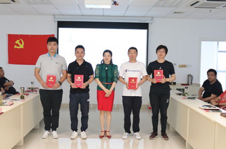 1559028260731183.jpg 南京体彩第七届“传承好家风”母亲节活动精彩纷呈1_副本.jpg