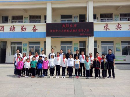 庆“六一” 淮安体彩走进前锋镇淮胜体彩希望小学支教 (5)_副本.jpg