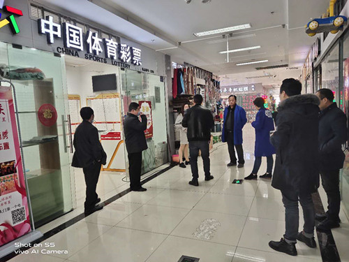 1586247245133322.jpg 兴化彩友喜中体彩大乐透1000万元 3_副本.jpg