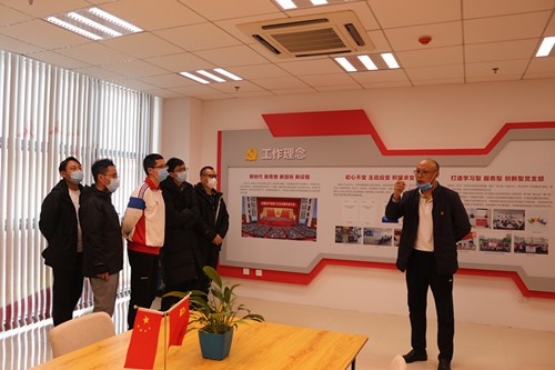 1588752670211938.jpg 南京市体彩中心开展世界读书日主题活动1_副本.jpg