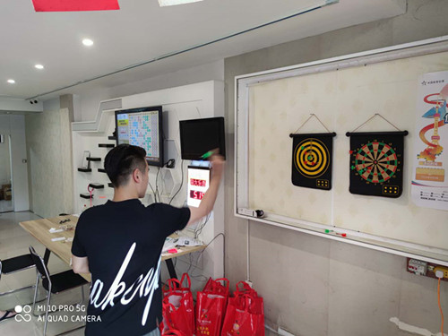 1592461900373230.jpg 庆贺活动3_副本.jpg