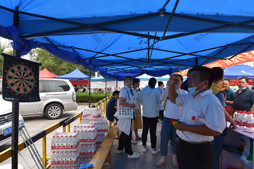 公益体彩 爱心助学——淮安体彩为高考助力 (2)_副本.jpg