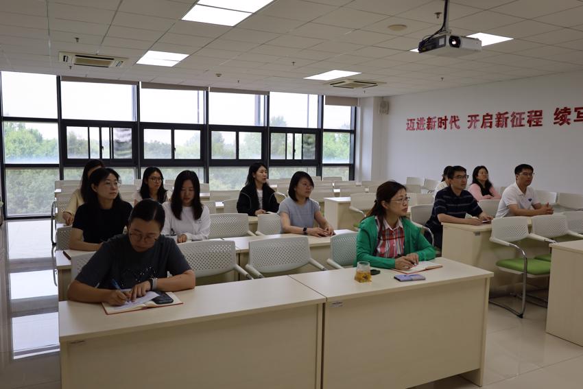 南京市体彩中心组织观看庆祝中国共产党成立105周年大会直播1.jpg