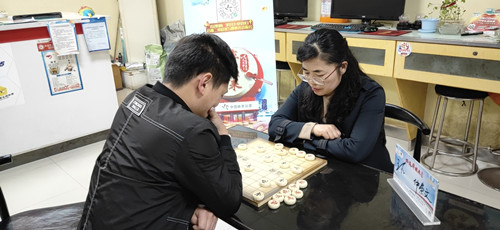宿迁体彩开展四月份象棋棋王选拔赛1_副本.jpg
