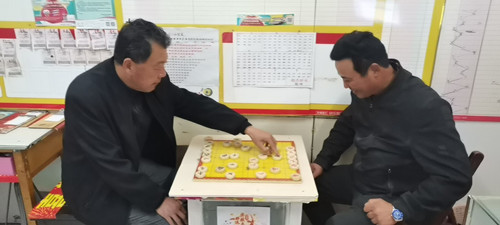 寻找民间棋王  棋王争霸赛海选在连云港东海开展_副本.jpg
