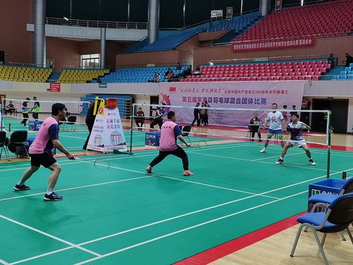 连云港东海成功举办羽毛球赛暨“体彩健身达人秀”活动2_副本.jpg