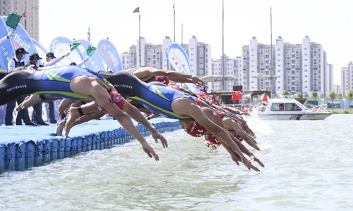 体彩公益金助力2021年中国·淮安大运河铁人三项赛 (4)_副本.jpg 体彩公益金助力2021年中国·淮安大运河铁人三项赛 (4)_副本.jpg