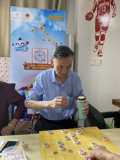 弘扬国粹 “好运‘弈’棋来”民间棋王争霸赛龙城激战正酣-1_副本.jpg