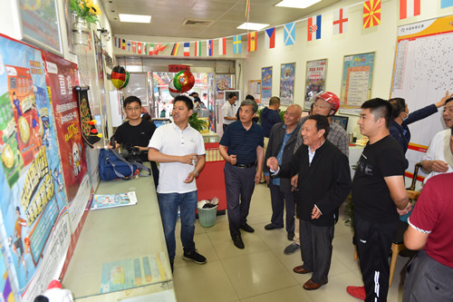 遇见欧洲杯 淮安“6__16江苏彩民节”系列活动走进淮安区体彩网点 (1)_副本.jpg 遇见欧洲杯 淮安“6__16江苏彩民节”系列活动走进淮安区体彩网点 (1)_副本.jpg