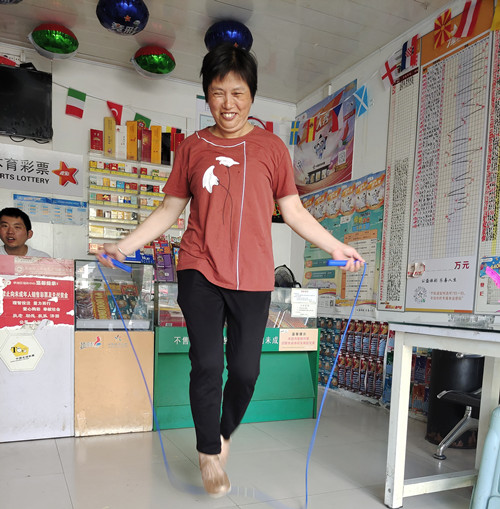 “体彩健身达人秀”活动 在盐城火热进行01_副本.jpg “体彩健身达人秀”活动 在盐城火热进行01_副本.jpg