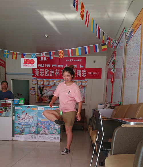 请到体彩网点来  这里健身乐开怀5_副本.jpg