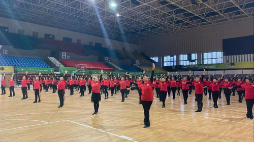 体彩公益金助力江苏省广场健身舞百万人大展演扬州分会场活动 (3)_副本.jpg