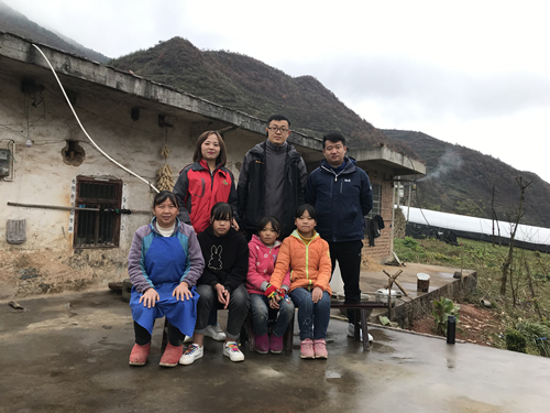 南京体彩21703业主尤国浩——用爱播撒阳光1_副本.jpg 南京体彩21703业主尤国浩——用爱播撒阳光1_副本.jpg