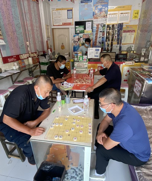 “棋”聚一堂 “棋”乐无穷——盱眙开展县级棋王争霸赛 (1)_副本.jpg
