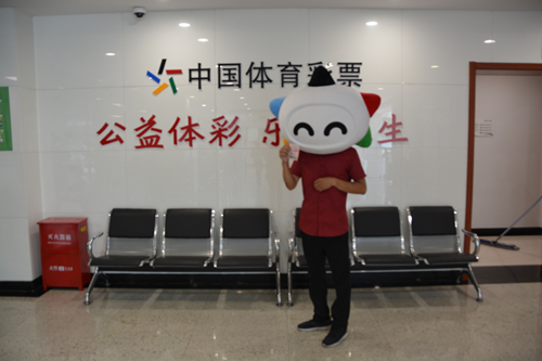 选号有方 苏州购彩者领走排列5奖金20万元 (2)_副本.jpg