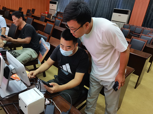 扬州体彩召开小微零售渠道售前培训会 (3)_副本.jpg