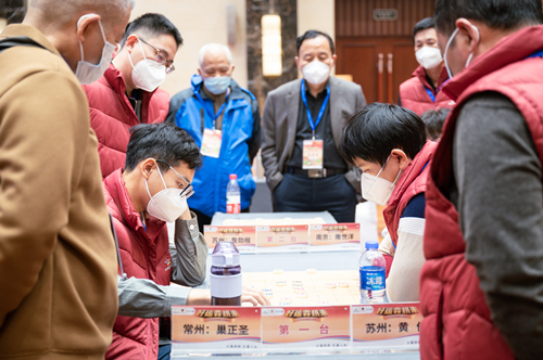 参赛选手对弈_副本.jpg 参赛选手对弈_副本.jpg