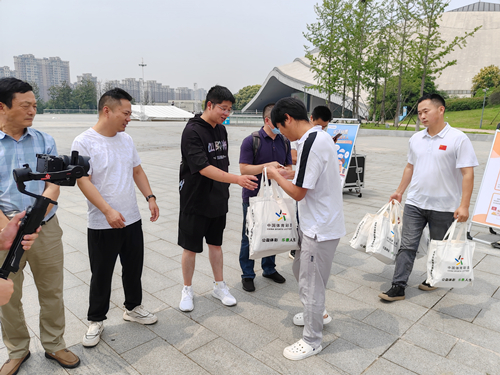 党建引领 扬州体彩党支部组织开展 (4)_副本.jpg