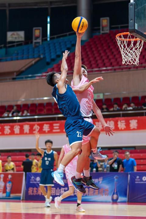 体彩公益金助力江苏省青少年三人制篮球锦标赛在连云港东海成功举办 (1)_副本.jpg