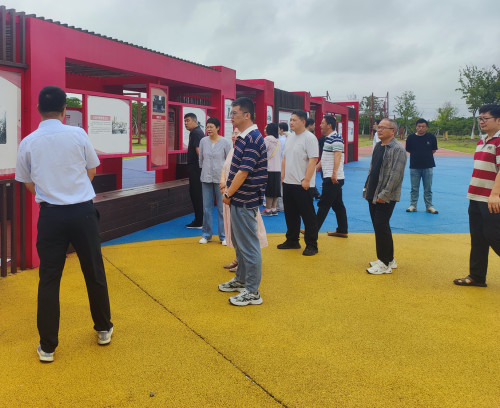 连云港体彩党支部赴徐圩红色基地开展中央八项规定精神专题教育 (1)_副本.jpg