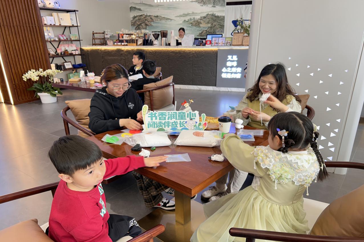 6548ff84459239d03bafc3215aa9304