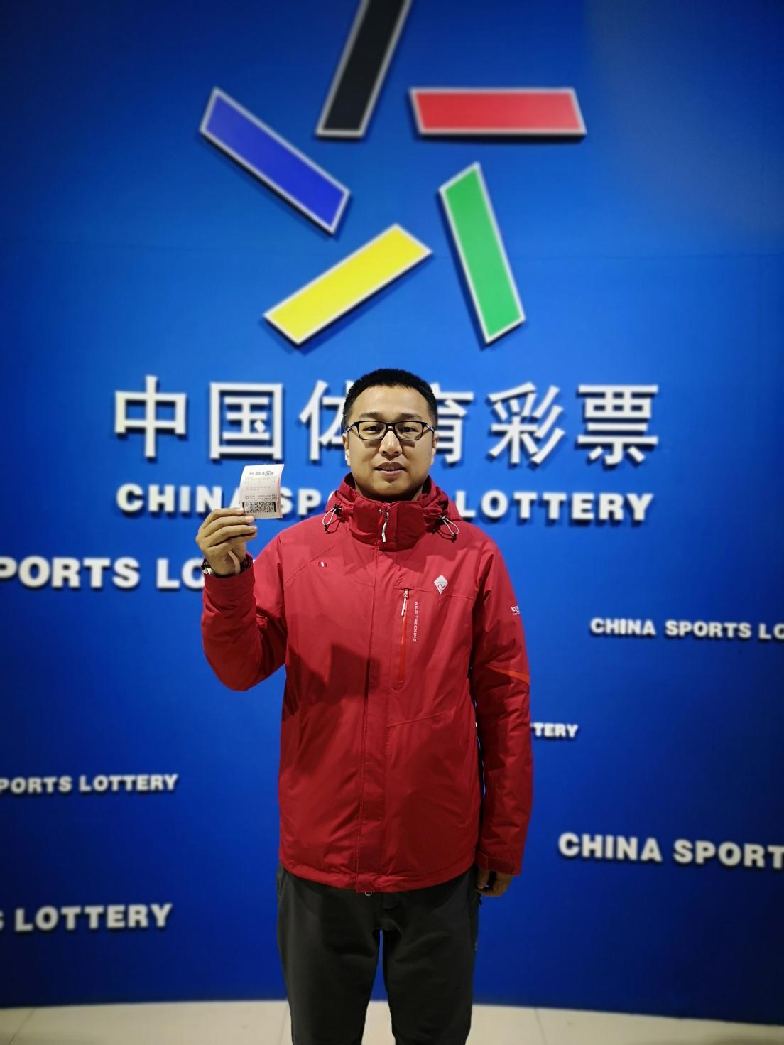 852e84c9cb838a034539ad34b0ccce4