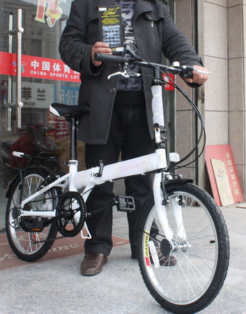 时尚自行车好礼送不停 徐州彩友频频上演中奖秀.jpg