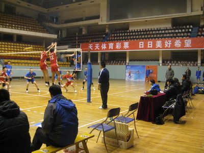 2013年体彩杯全运会男排青年组邀请赛在淮安举行 2.jpg