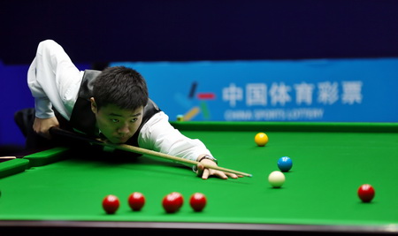”体彩杯“2013世界斯诺克无锡精英赛开幕1.jpg