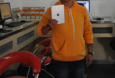 胖小伙好运中 ”金玉满堂“ 千元奖金   iPad minin手到擒来2.jpg