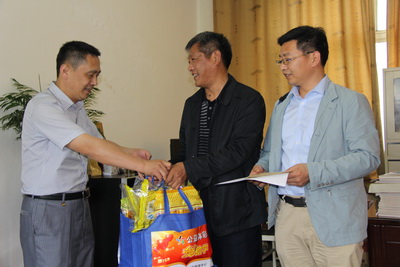 ”公益体彩，服务高考“ 南京体彩爱心护考在行动 (2).jpg