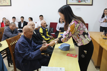 喜迎重阳佳节 弘扬孝亲文化2.jpg